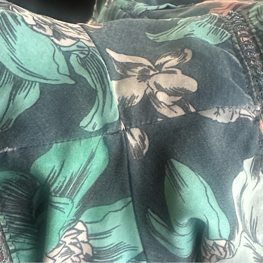 Prana women’s floral mariya board shorts size XL - Picture 8 of 8